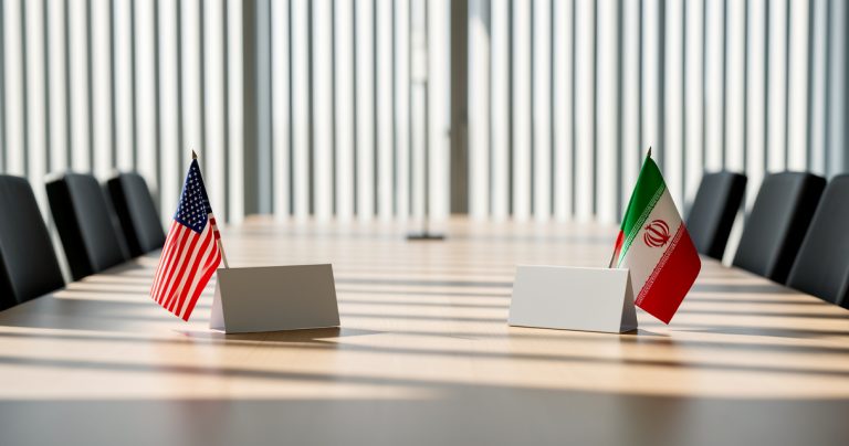 Trump menace l'Iran avant les négociations à Islamabad